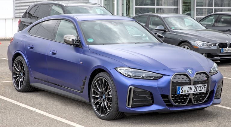 BMW i4 M50 blue exterior in Stuttgart