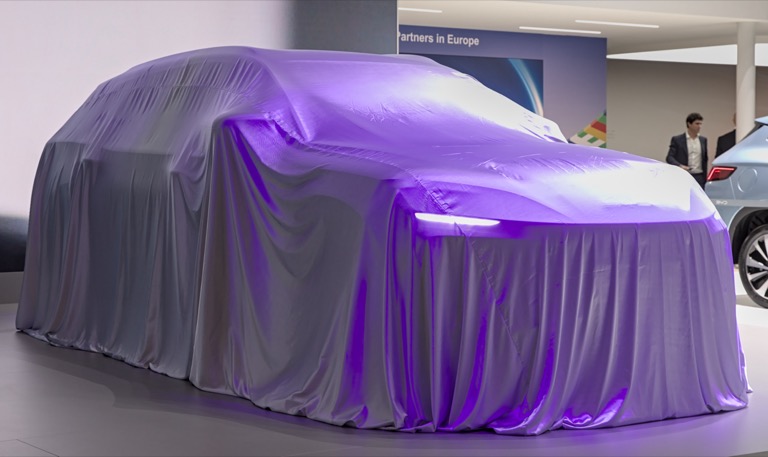 BYD Seal U DM-i front exterior GIMS 2024 Geneva motor show