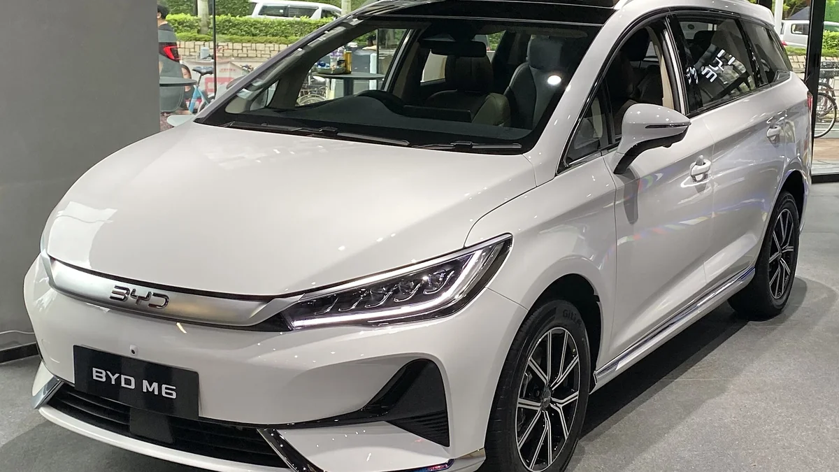 Best 7-Seater EVs in Malaysia 2026 — Price, Range & Which One Fits Your Family