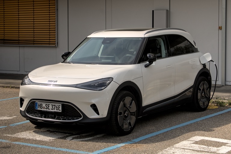 Smart #1 white exterior side view showing premium design