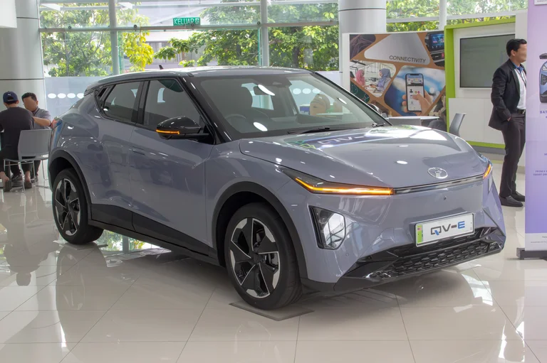 Perodua QV-E front exterior 2026 Caviar Grey Malaysia