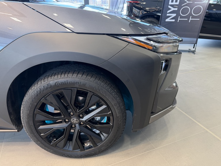 2026 Toyota bZ4X facelift side profile view Norway
